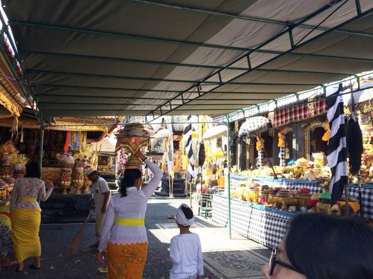 PUJAWALI PURA PESIMPANGAN AGUNG