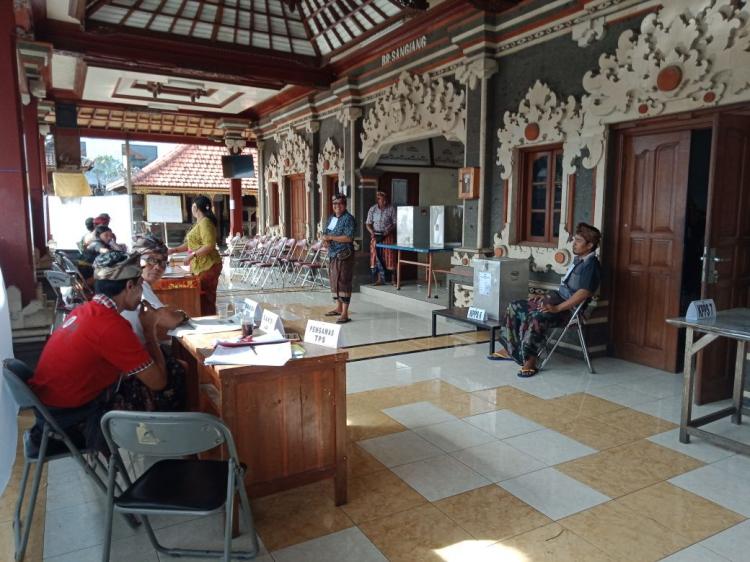 Pemungutan Suara TPS 04 Desa Kekeran Berlangsung Aman