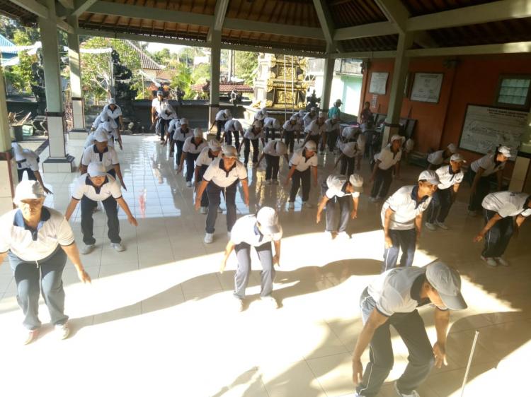 SENAM RUTIN TINGKATKAN KEBUGARAN JASMANI PADA LANSIA