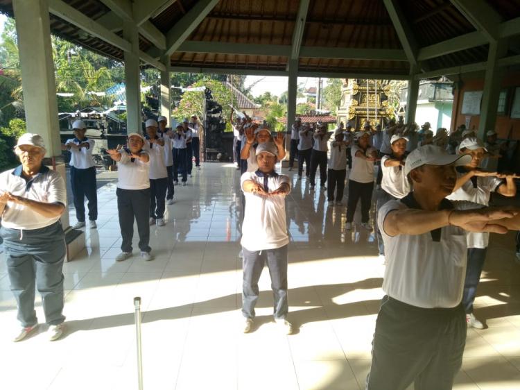 TINGKATKAN KEBUGARAN JASMANI PADA LANSIA