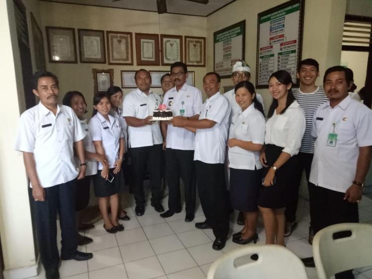 Perbekel Mengwi berulang Tahun ke-49