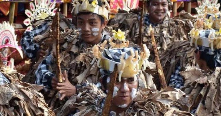 “Baris Keraras” Tari Wali untuk Ritual Aci Tulak Tunggul di Pura Taman Ayun Mengwi