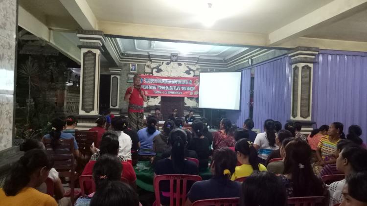 Cegah HIV/AIDS, Katar YWD Laksanakan Sosialisasi di Banjar Kerobokan Desa Munggu