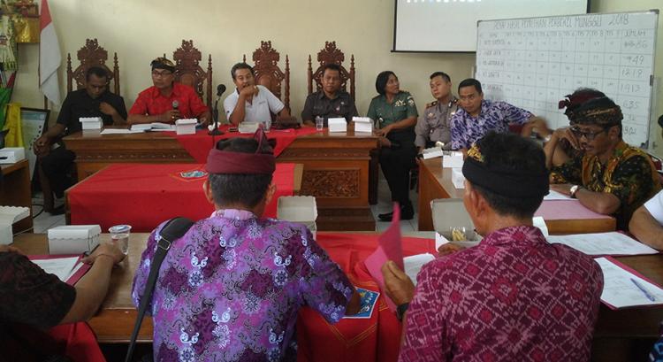 Nyoblos Perbekel Desa Munggu Periode 2018 - 2024