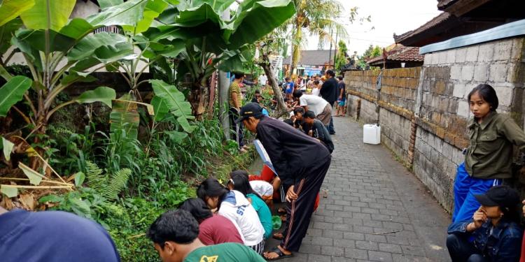 Walau Hujan, Lomba Mancing Tetap Berjalan