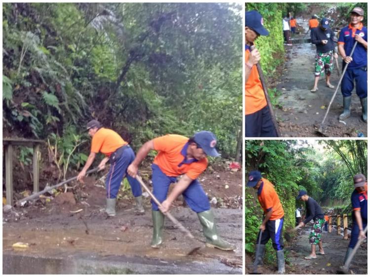 AKIBAT LONGSOR FPRB DESA PANGSAN SIAPKAN LAHAN BARU PENANAMAN RUMPUT AKAR WANGI