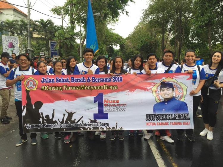 BERSEMANGAT KATAR CATUR BUANA DESA PANGSAN MENGIKUTI JALAN SANTAI DI RENON DENPASAR