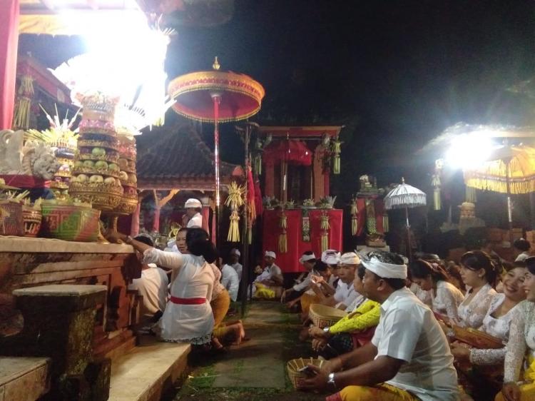 MAPULEGEMBAL, PIODALAN DI PURA DALEM PANDE SEKARMUTI, PANGSAN