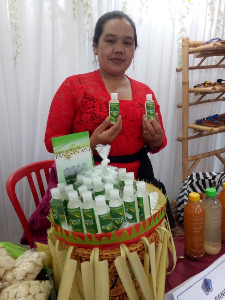 VCO PANGSAN AYU BAIK UNTUK KESEHATAN DAN PERAWATAN KULIT