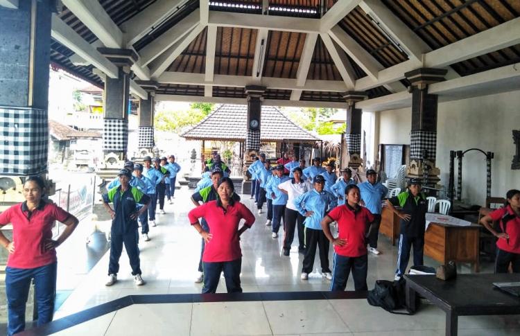 Senam Lansia Tingkatkan Kebugaran Lansia