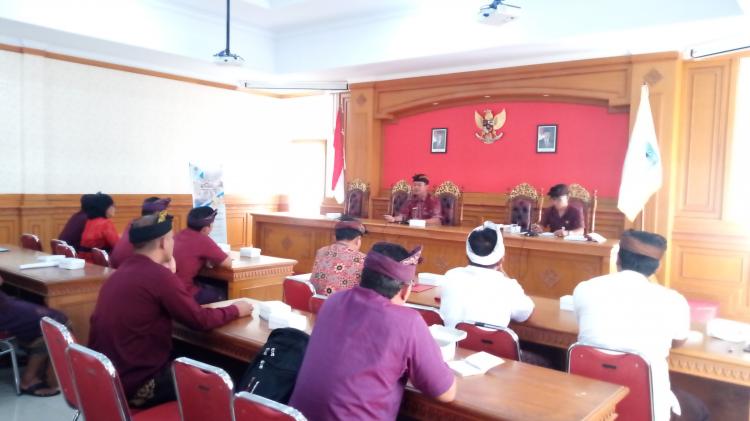RAPAT KOORDINASI PERANGKAT DESA