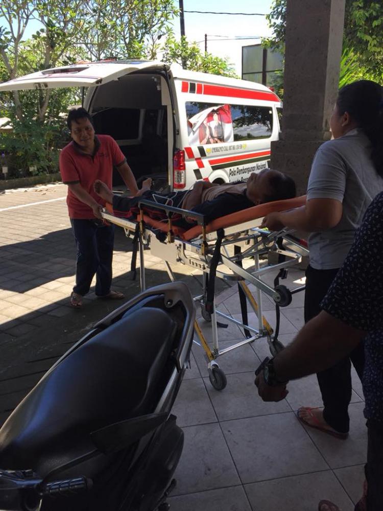 Ambulance KBS Desa Sedang Siap Dalam Keadaan Darurat!