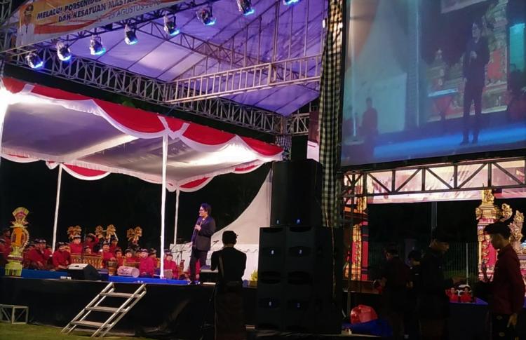 Bupati Badung Saling Lempar Pantun Saat Acara Pembukaan Porsenides Desa Sedang 2018