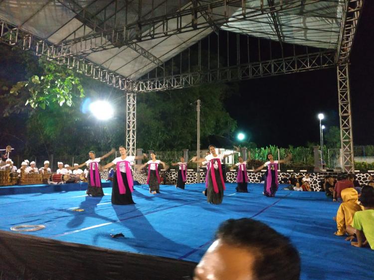 Gladi Bersih Tari Nagasari Yang Merupakan Maskot Desa Sedang