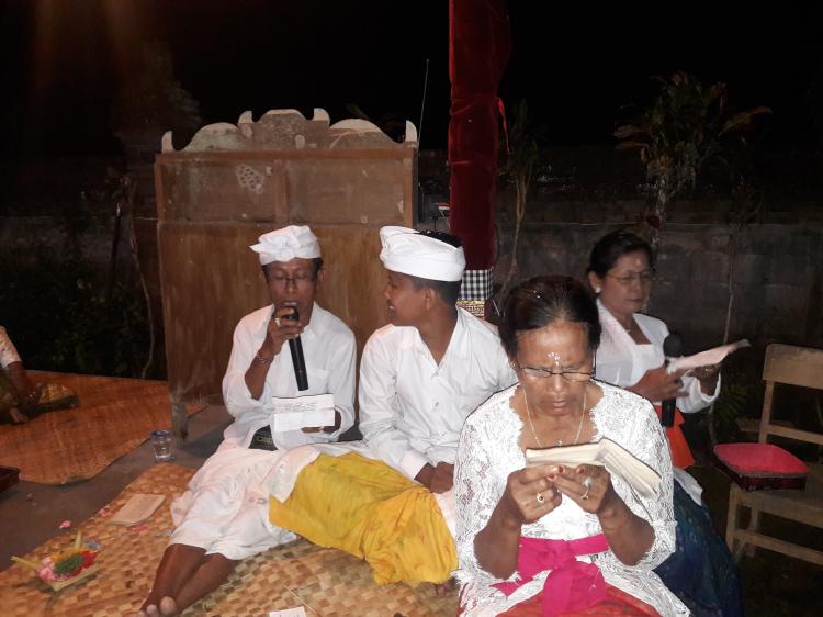 "KIDUNG" Nyanyian Bali Spiritual