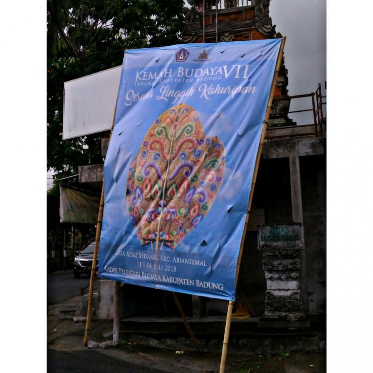 Kader Pelestari Budaya Kabupaten Badung melaksanakan Kemah di Wantilan Desa Sedang