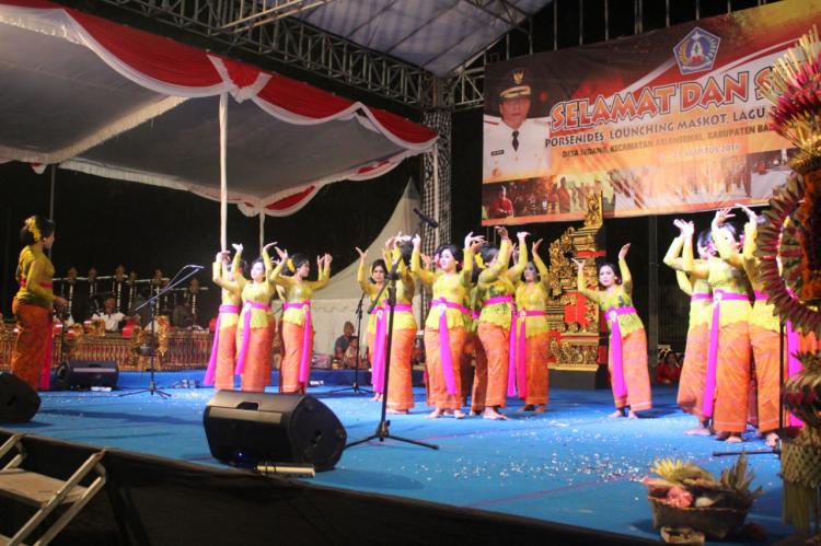 Luar biasa!!! Penampilan dari PKK Banjar Sigaran