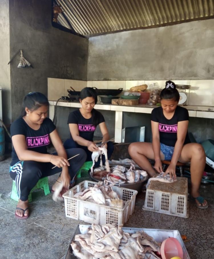 Malu Minta Kepada Orang Tua, Remaja Banjar Kauripan Cari Uang Sendiri