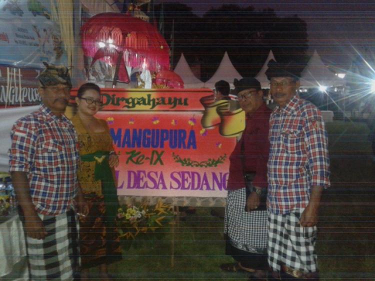 Pesta Rakyat Kecamatan  Abiansemal, Perbekel Ikut Menyambut Kehadiran Bupati