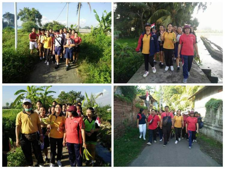 Semarak HUT RI ke-73, SMPN 2 Abiansemal Gelar Jalan Santai