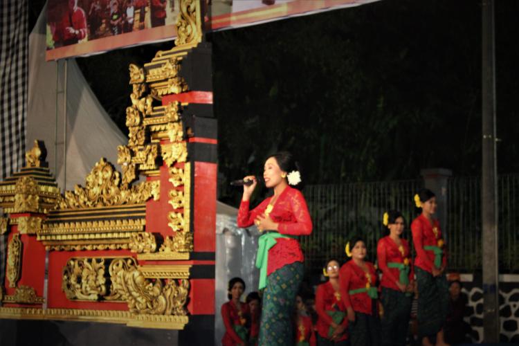 Sukses menjadi vocal intro dan dirigent, begini kesan ayu wardani selama porsenides