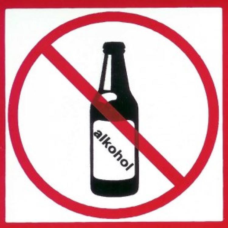 Tuak dan Arak, Minuman yang Memabukkan di Bali