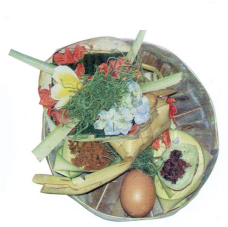 “Nunas Tipat Gong” Kepercayaan Orang Bali untuk Memperlancar Anak Bicara