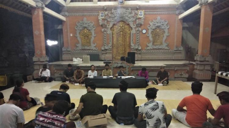 Melestarikan Adat dan Budaya di Bali Melalui Pembinaan Awig-awig Sekaa Teruna