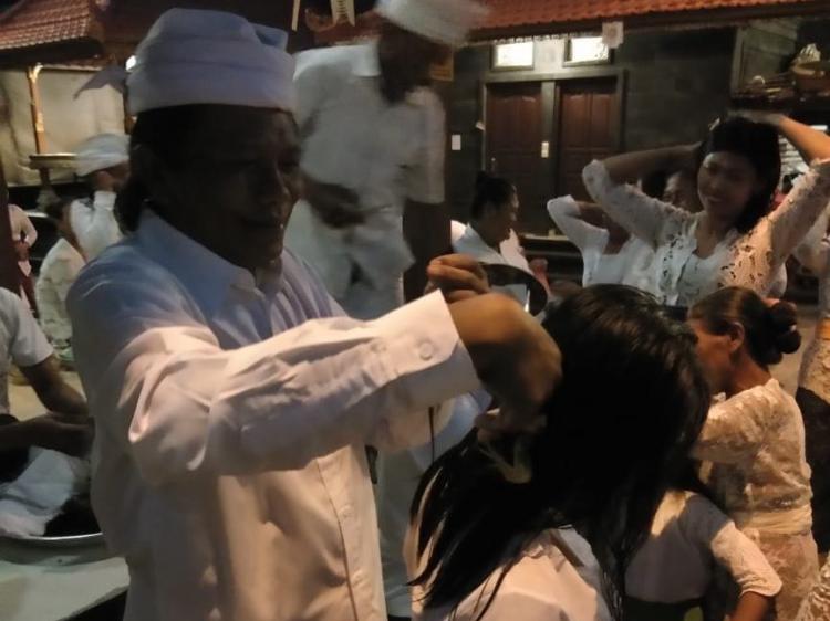 Upacara "Mepunia Rambut", Penyungsung Panembahan Ratu Gede Sakti