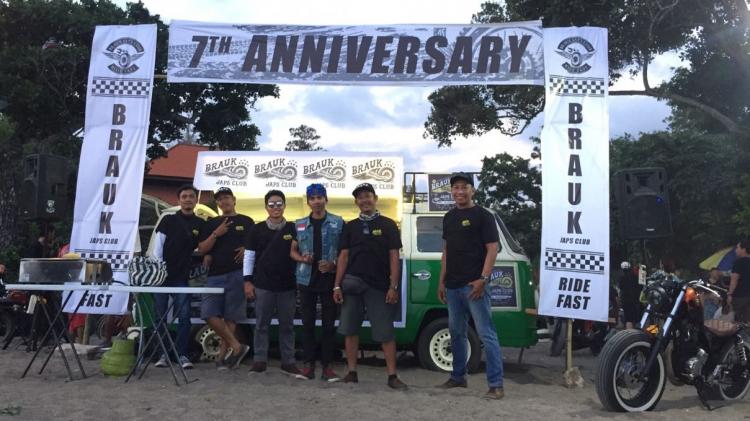 Rayakan Anniversary, "Brauk Japs Club” Lakukan Aksi Peduli Lingkungan dan Aksi Sosial