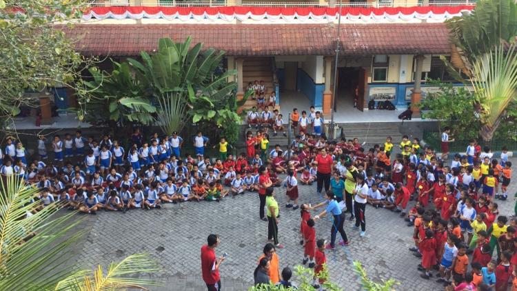 Semarak Kemeriahan Menyambut HUT RI di SD No. 2 Tibubeneng