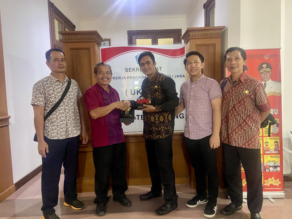 KUNJUNGAN KERJA PEMERINTAH KABUPATEN BANGKA TENGAH PROPINSI KEPULAUAN BANGKA BELITUNG