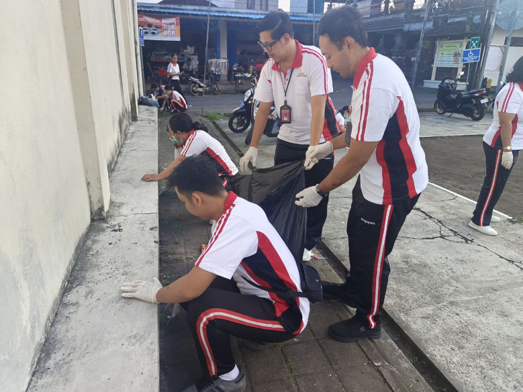 KEGIATAN KERJA BAKTI