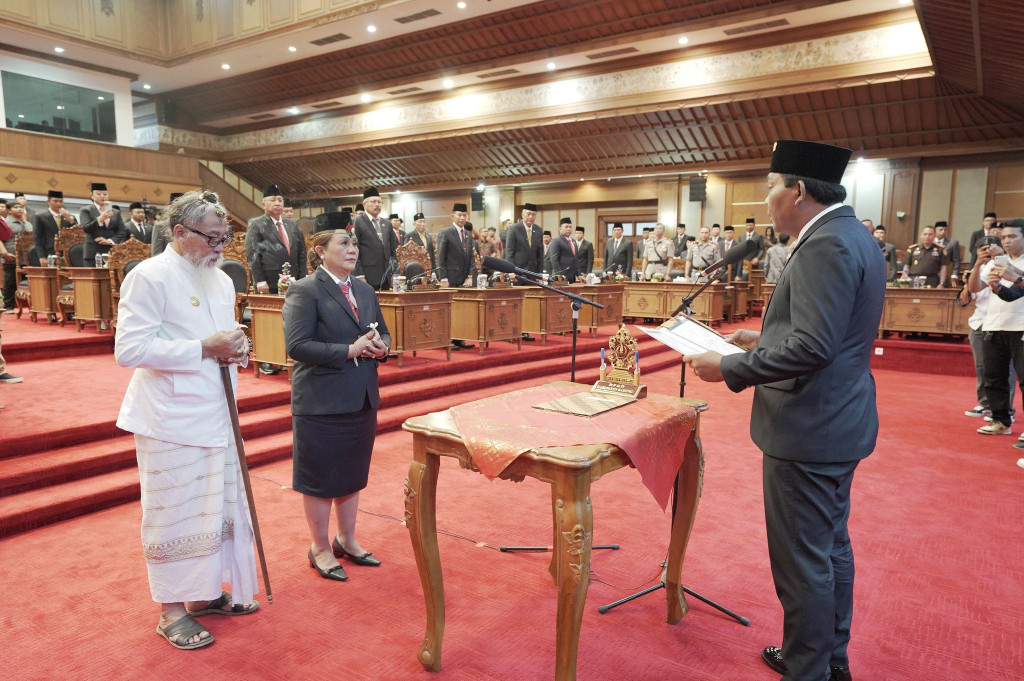 Putu Sekarini Resmi Dilantik PAW Anggota DPRD Badung Gantikan Alit Yandinata