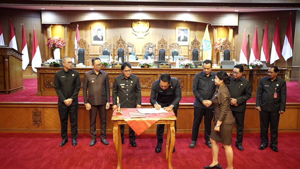 DPRD dan Pemerintah Kabupaten Badung Tandatangani Ranperda RTRW 2025 – 2045