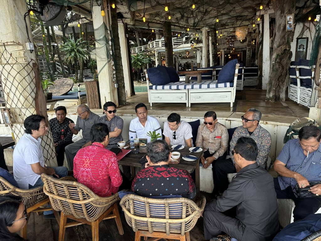 Komisi III DPRD Kabupaten Badung melakukan Sidak atau Kunjungan Kerja Lapangan (KKL) kelima tempat usaha yang berada di Kecamatan Kuta Utara, Kabupaten Badung.