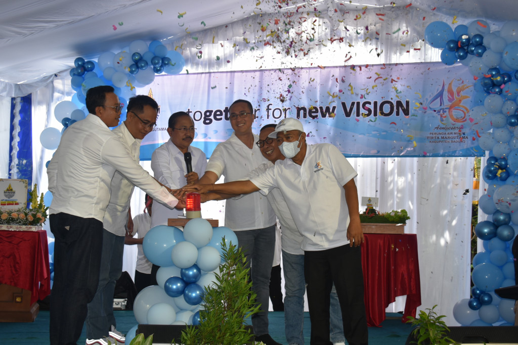 HUT Ke 46 Relaunching Website, Perumda Air Minum Tirta Mangutama Terus Tingkatkan Layanan Pada Masyarakat