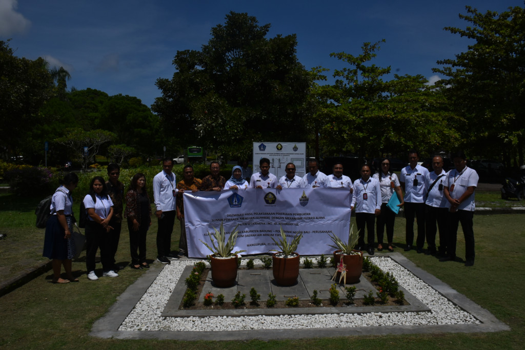 Diseminasi Hasil Pembuatan Sumur Pemanen Air Hujan di Puspem Badung