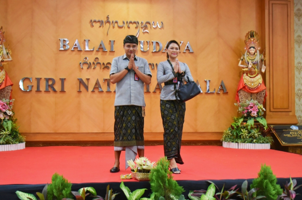 Lomba Busana Kerja Adat Bali Dalam Rangka Menyambut Pesta Kesenian Bali (PKB) XLV Kabupaten Badung